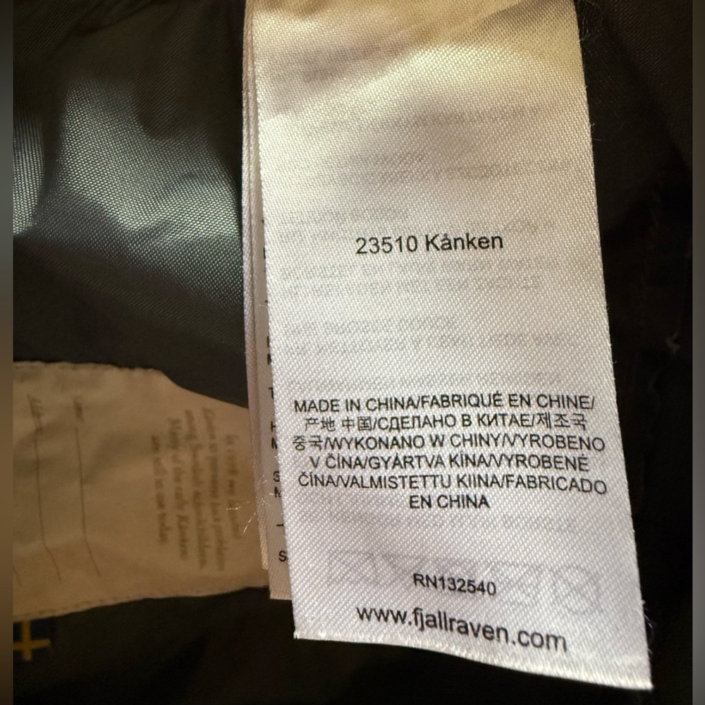 FJALL RÄVEN Kanken Original Backpack Super Gray - Picture 9 of 16